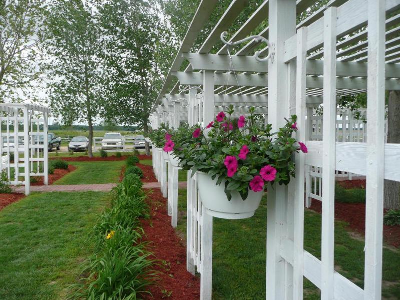 Victorian Veranda Country Inn Lawrence Exterior photo