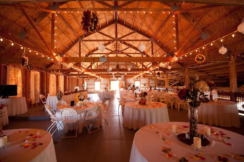 Victorian Veranda Country Inn Lawrence Exterior photo